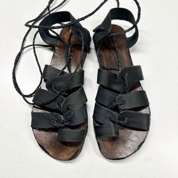 Five Worlds Distressed Lace Up Gladiator Flat Leather Sandals Womens Size 10 - Picture 2 of 10